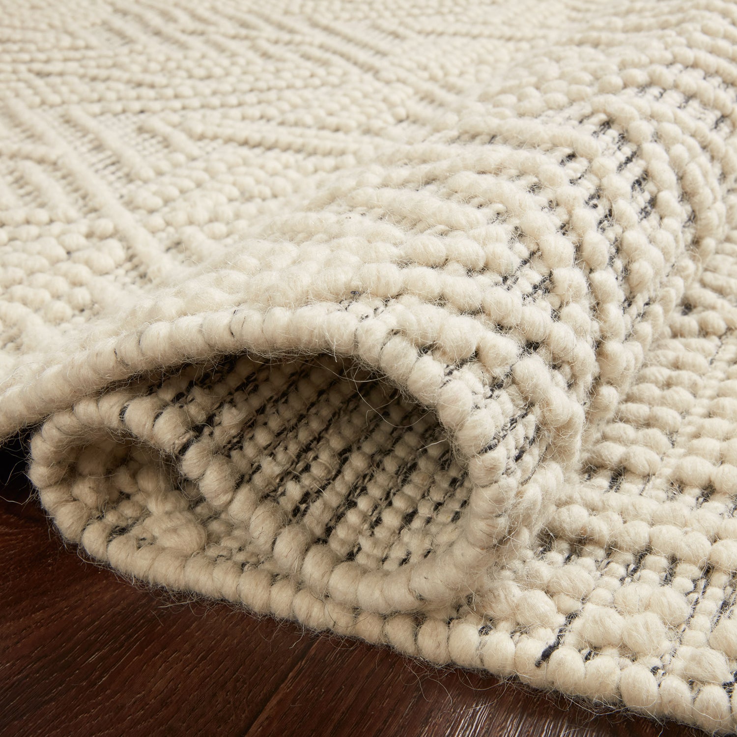 Loloi Noelle Stitch Ivory/Black Hand Woven Rug