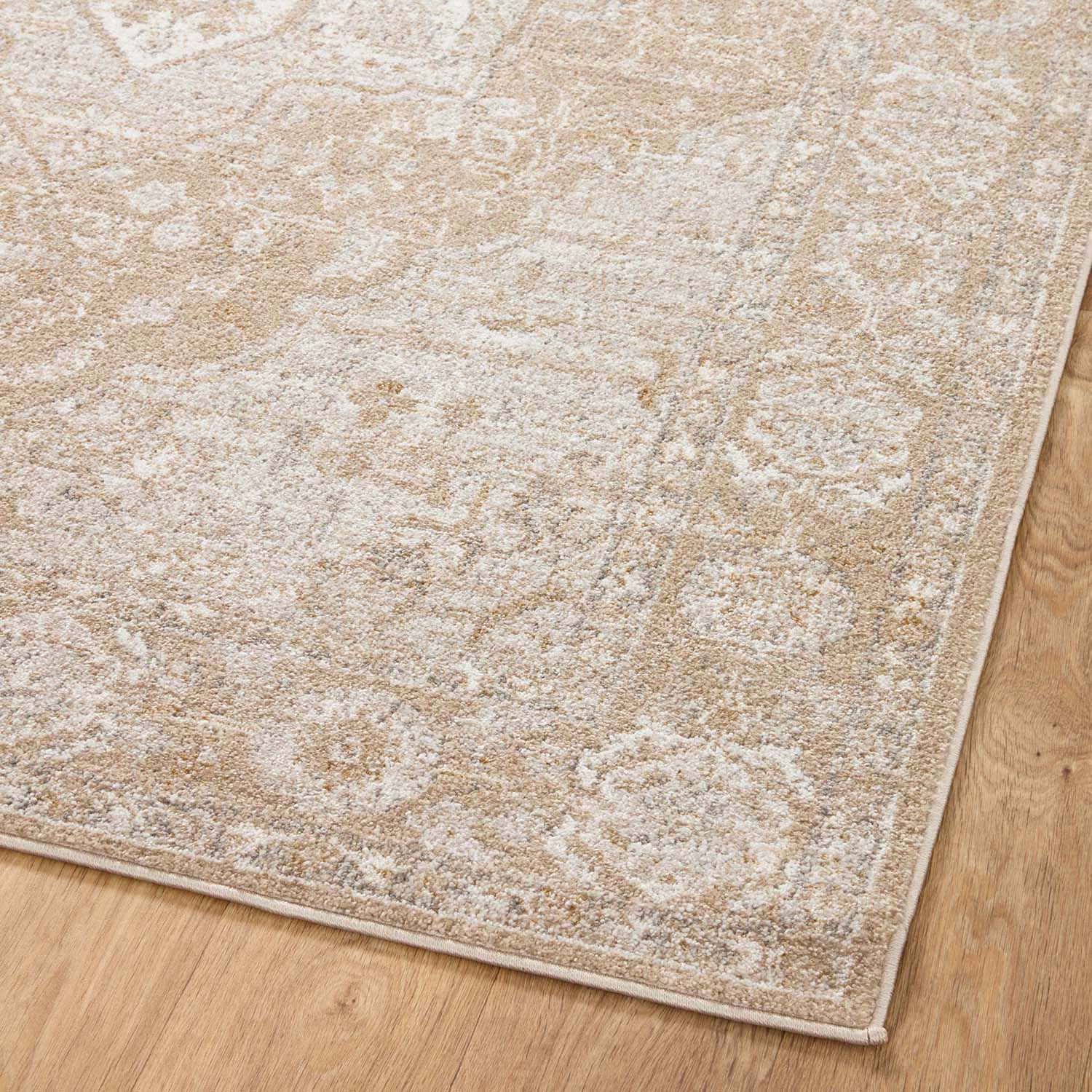 Loloi Odette Beige/Silver Power Loomed Rug