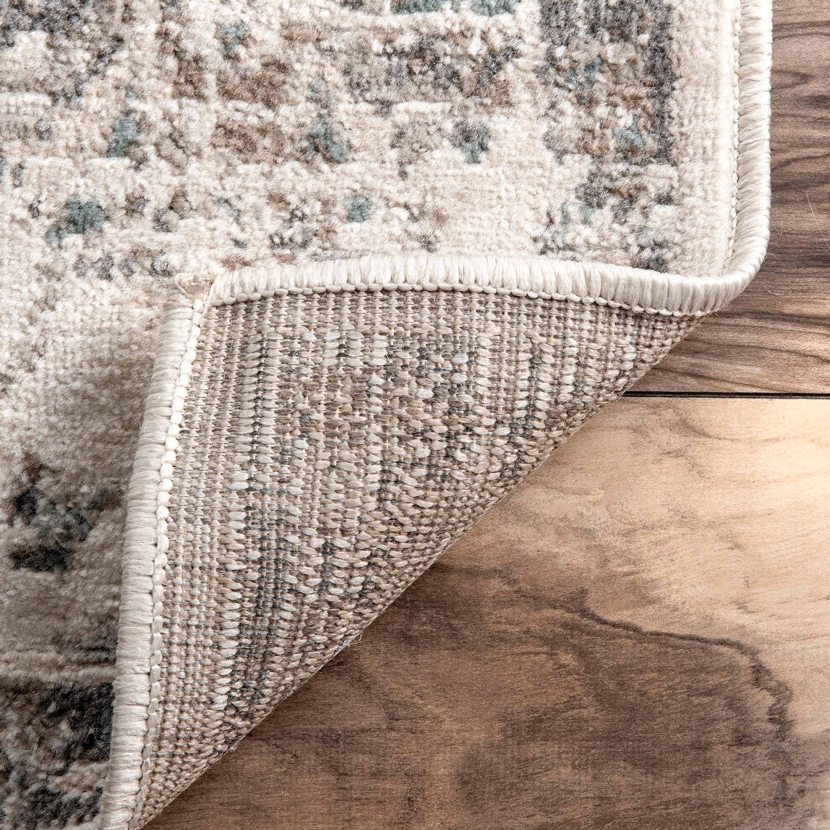 Clara Machine Made Rug