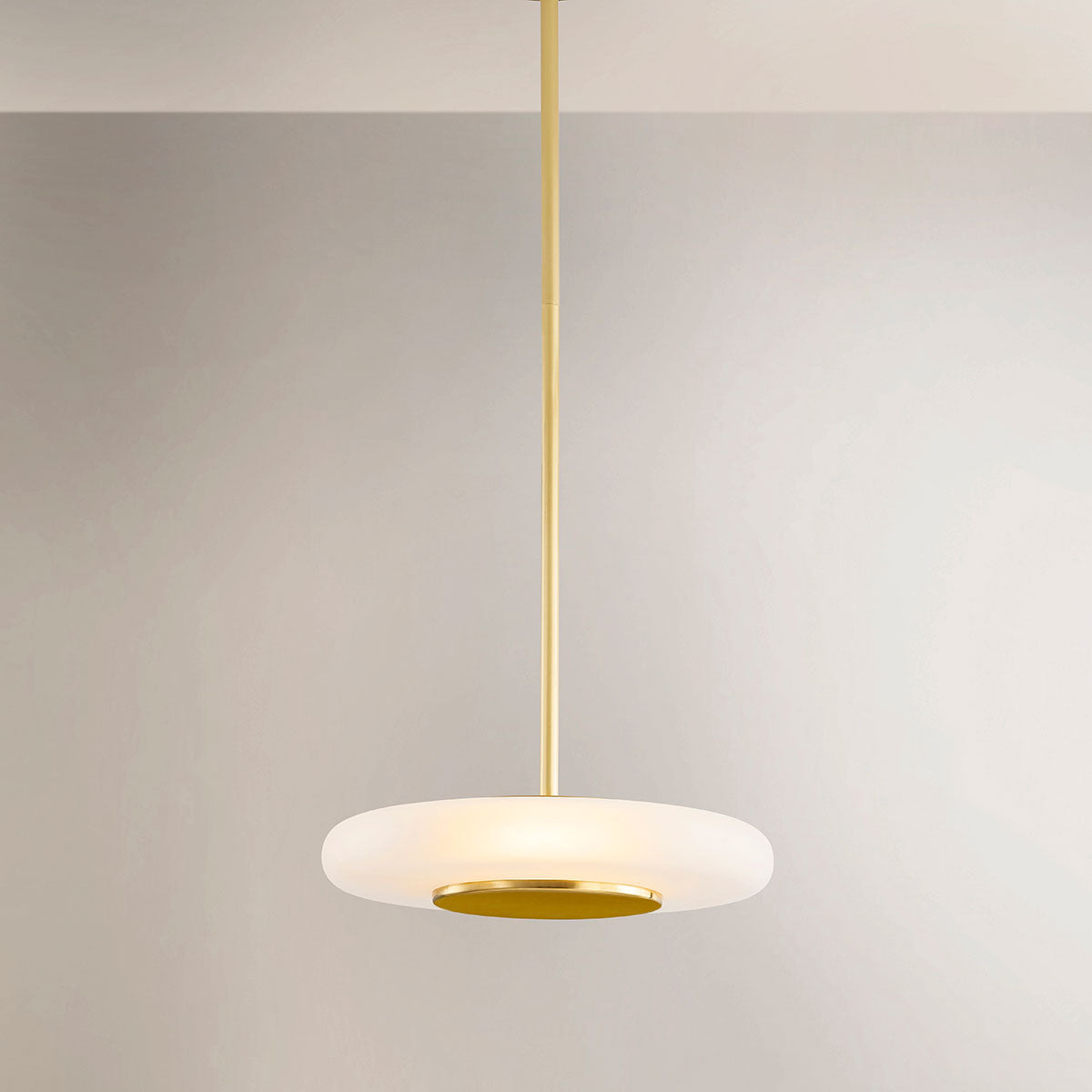 Pembrooke & Ives x Hudson Valley Lighting Blyford Pendant