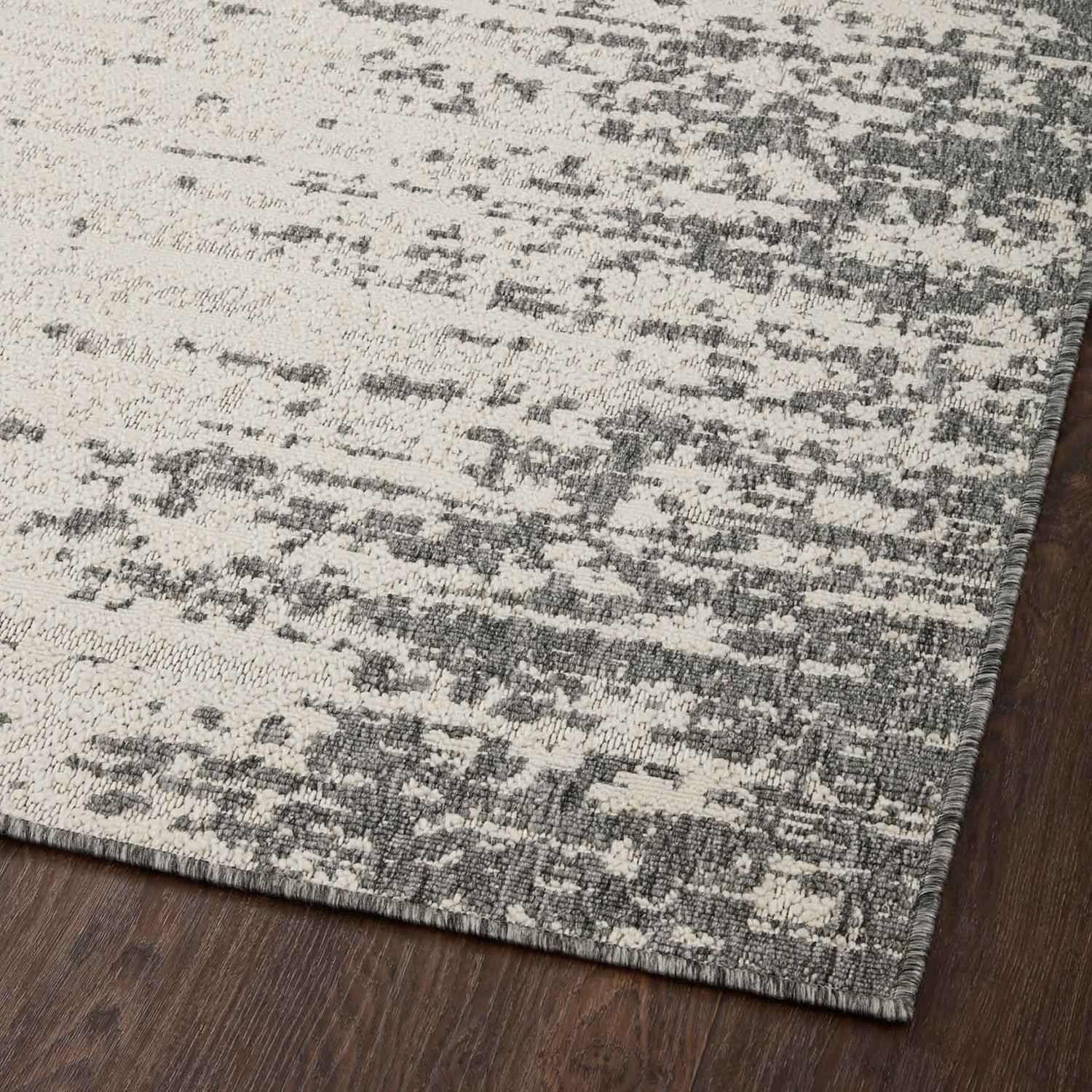 Loloi Rainier Ivory/Gray Indoor/Outdoor Rug
