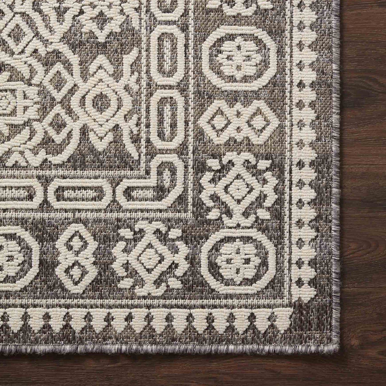 Loloi Rainier Pebble/Ivory Indoor/Outdoor Rug