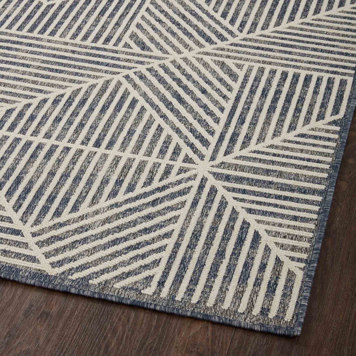 Loloi Rainier Perdue Indoor/Outdoor Rug