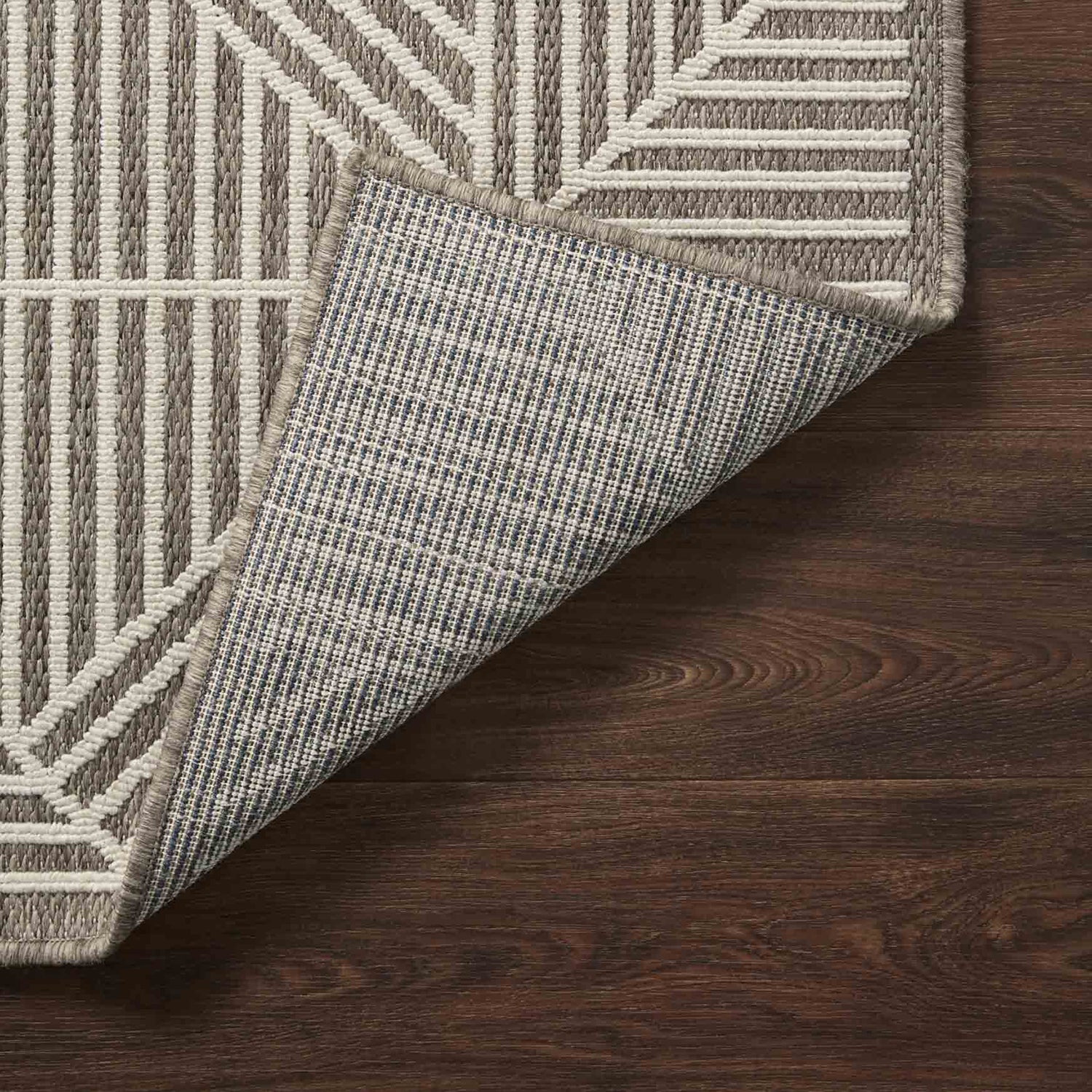 Loloi Rainier Perdue Indoor/Outdoor Rug