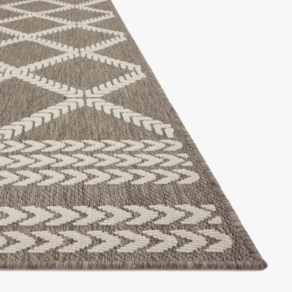 Loloi Rainier Perla Indoor/Outdoor Rug