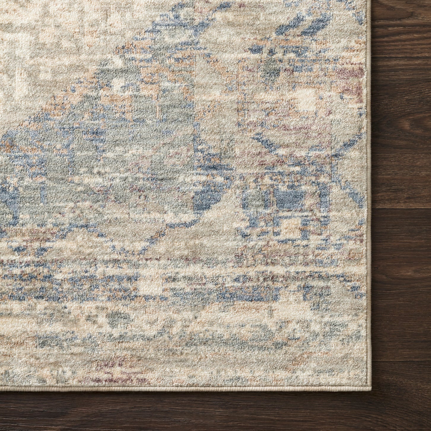 Loloi Revere Ivory/Blue Power Loomed Rug