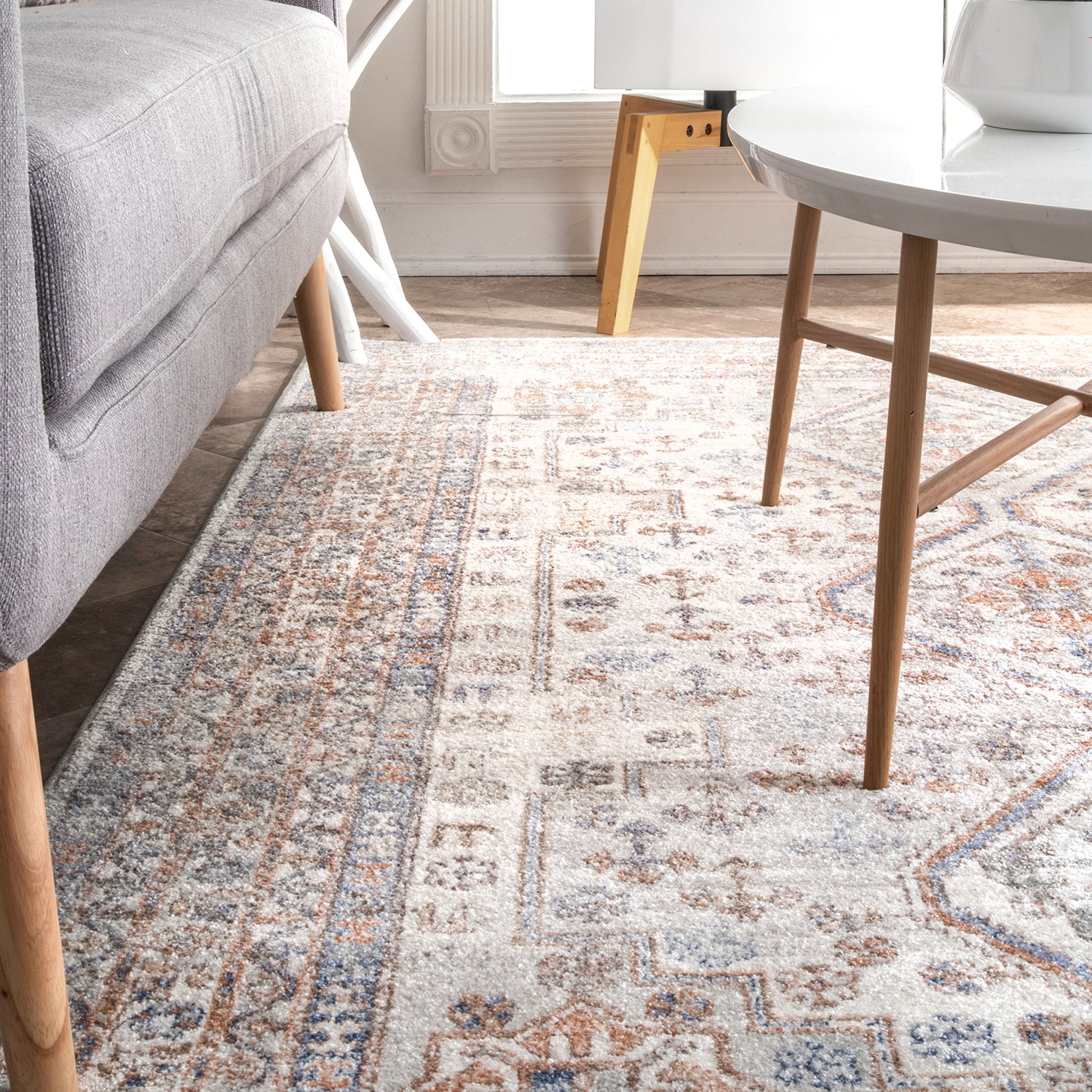 Biddle Machine Made Rug