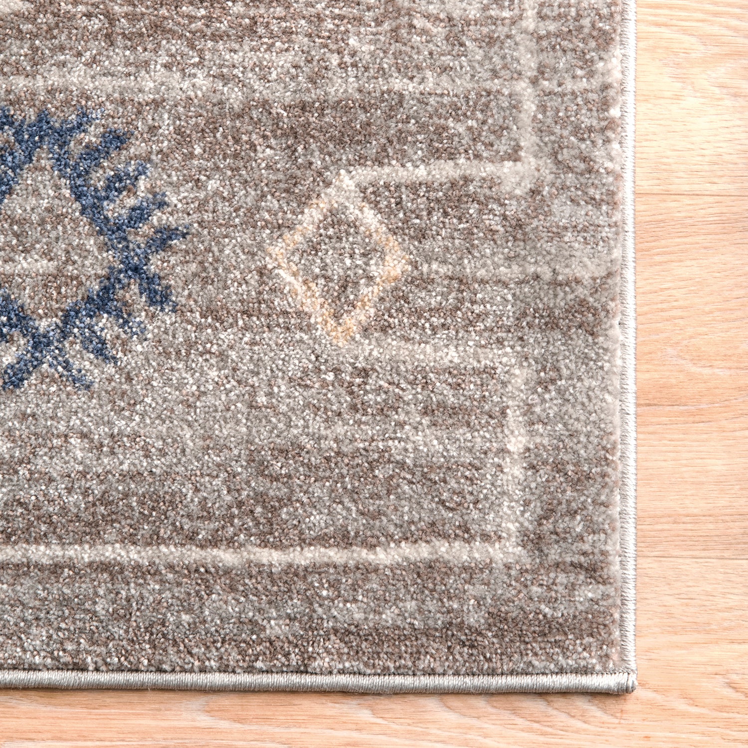 Renton Machine Made Rug