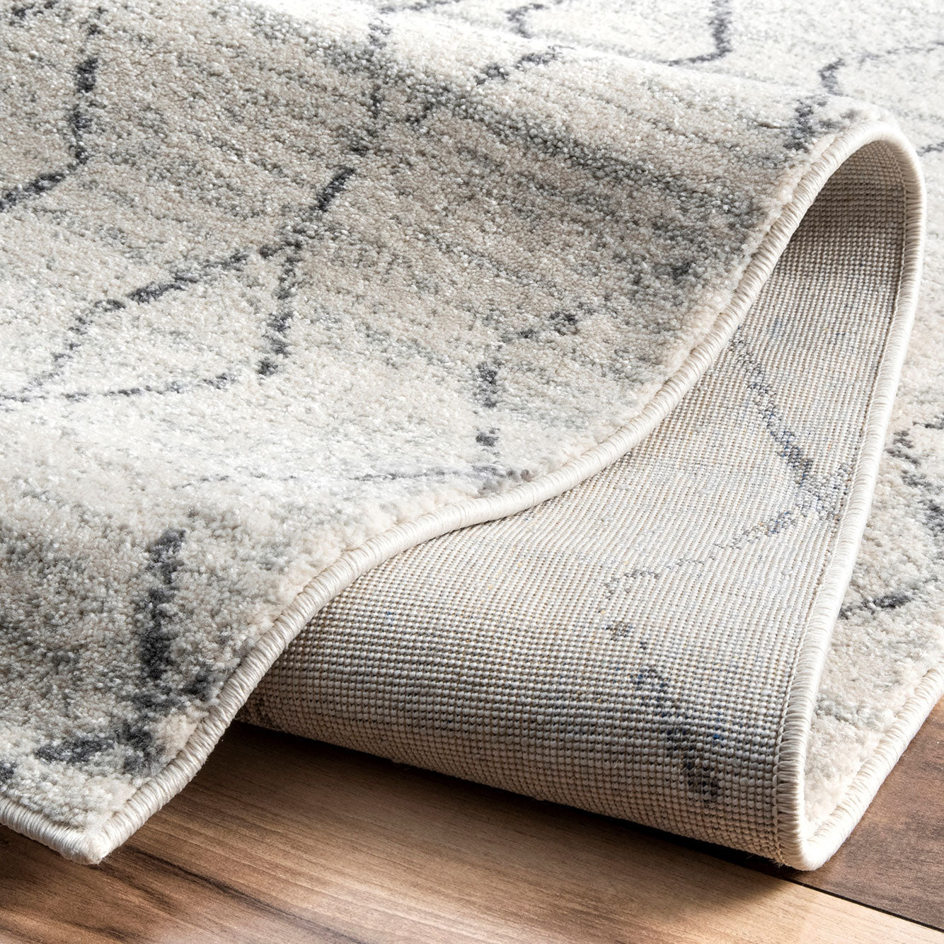 Isleta Machine Made Rug