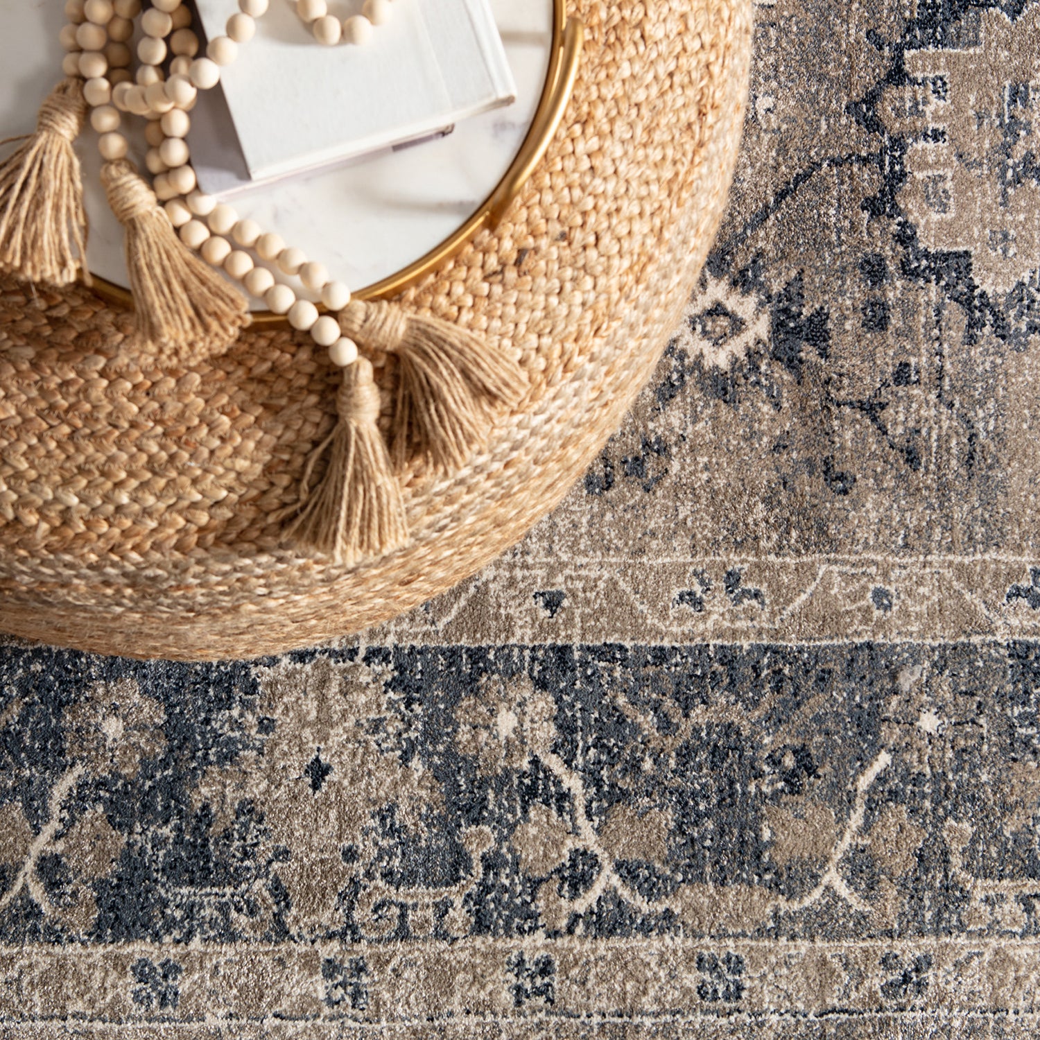 Jaipur Living Saba Mesa Jute Pouf