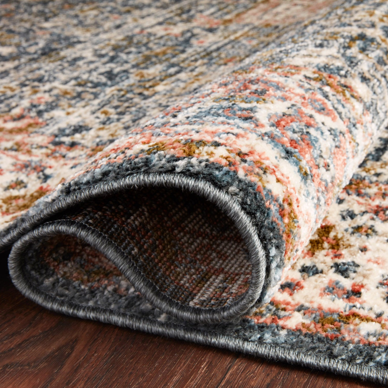 Loloi Saban Blue/Multi Power Loomed Rug