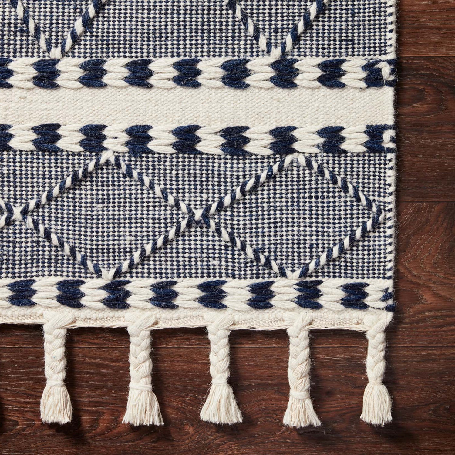 Loloi Sawyer Navy Hand Loomed Rug
