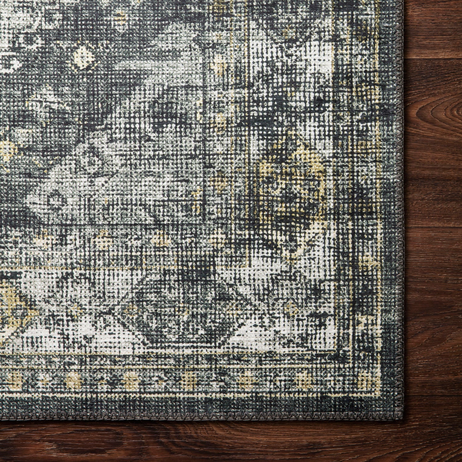 Loloi Skye Graphite/Silver Power Loomed Rug