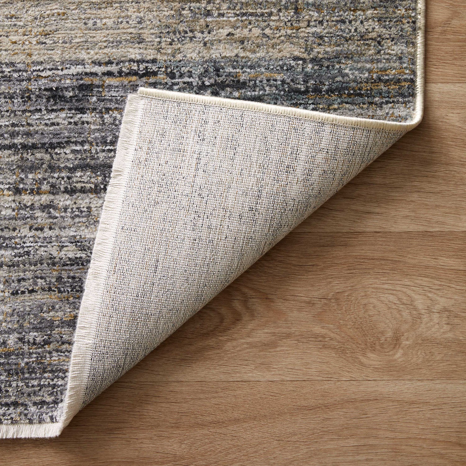 Loloi Soho Gray/Gold Power Loomed Rug