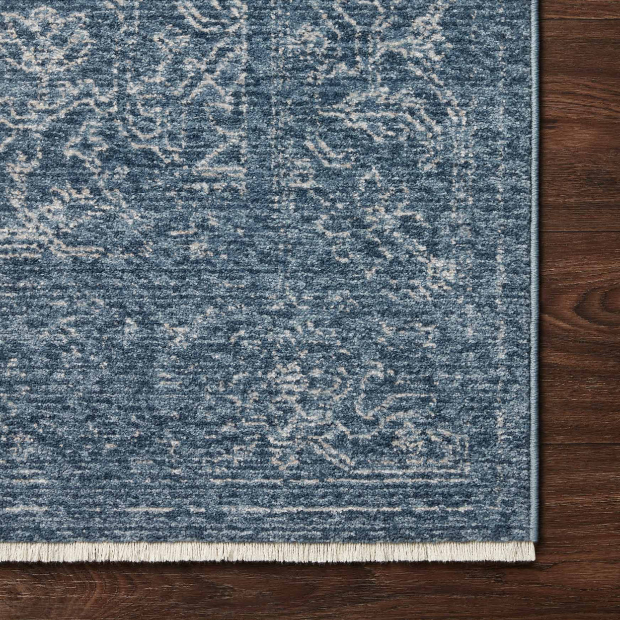 Loloi Vance Emilee Power Loomed Rug