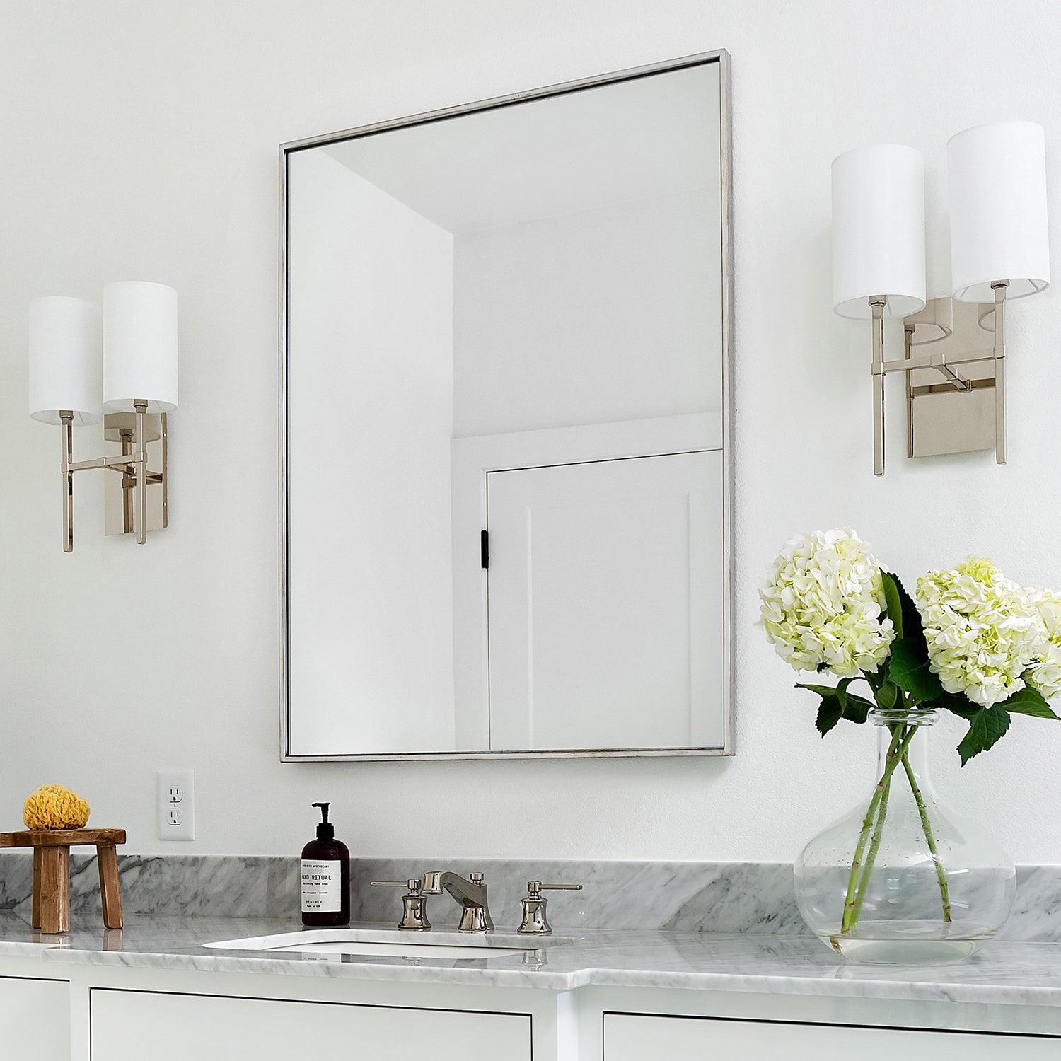 Crystorama Veronica 2-Light Wall Sconce