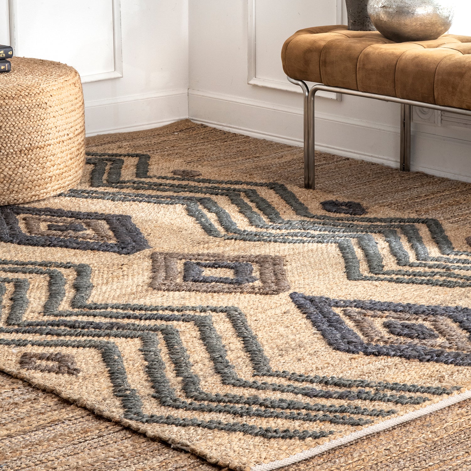 Parvia Handmade Jute Rug