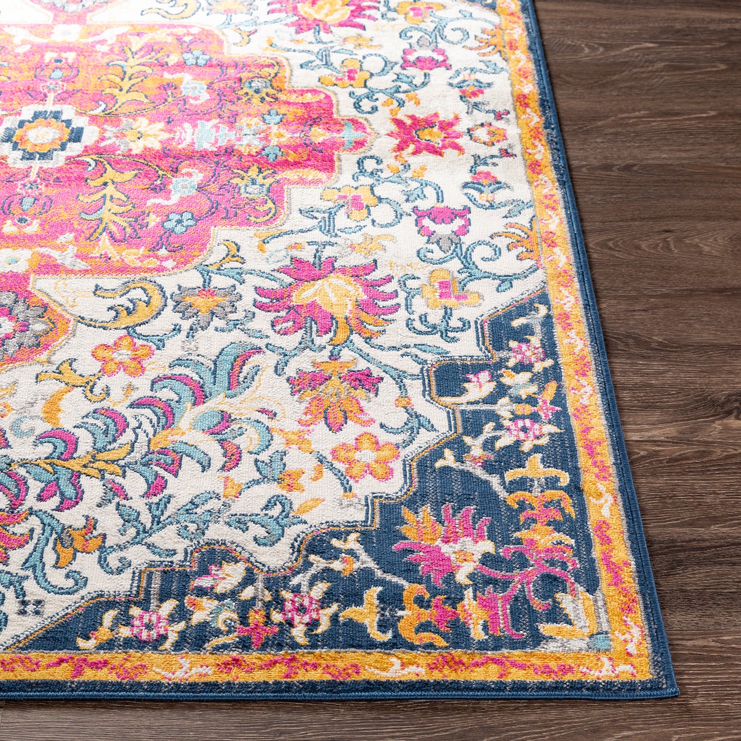 Livabliss Floransa Isla Machine Woven Rug