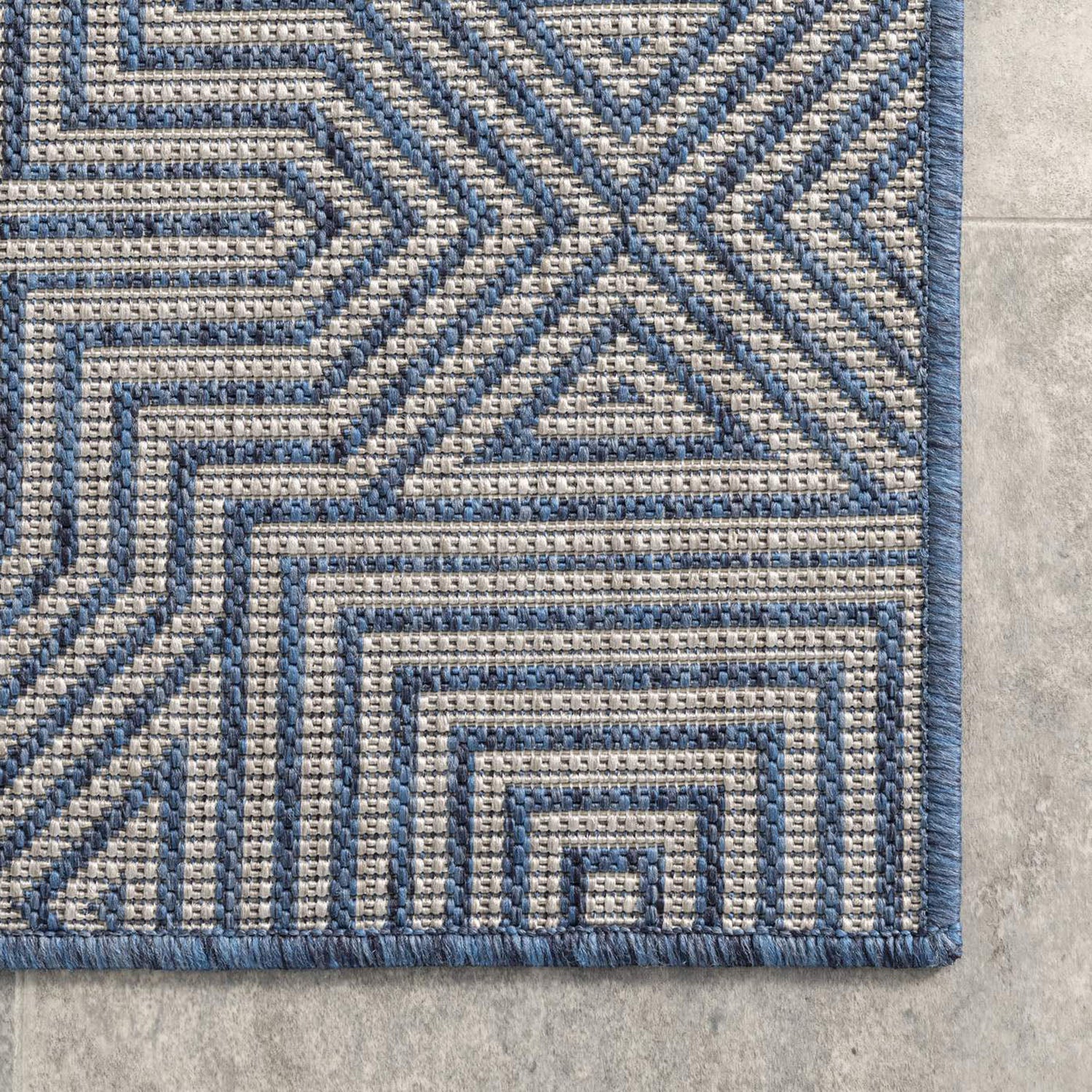 Hiland Indoor/Outdoor Rug