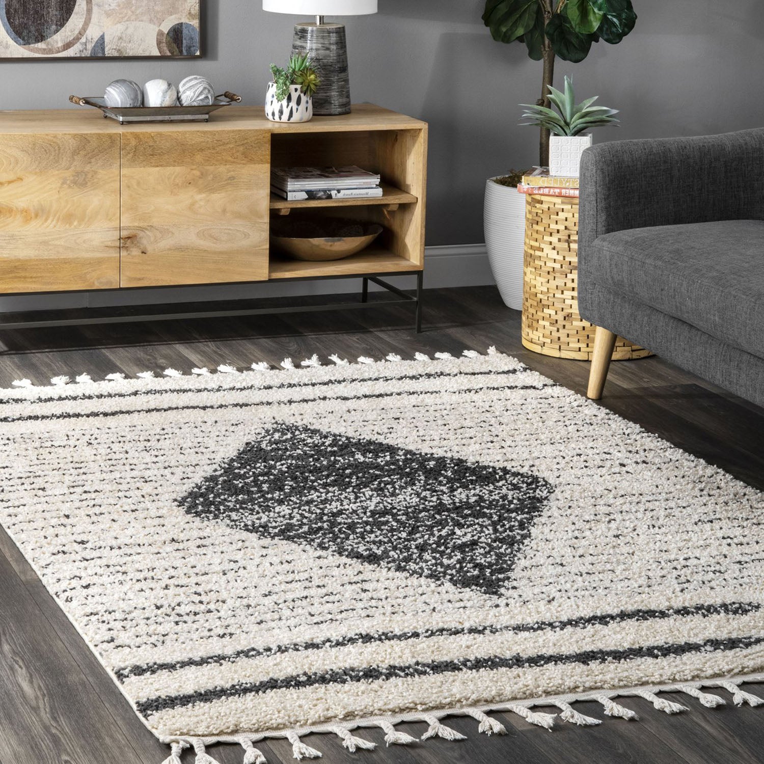 Gordon Machine Made Rug