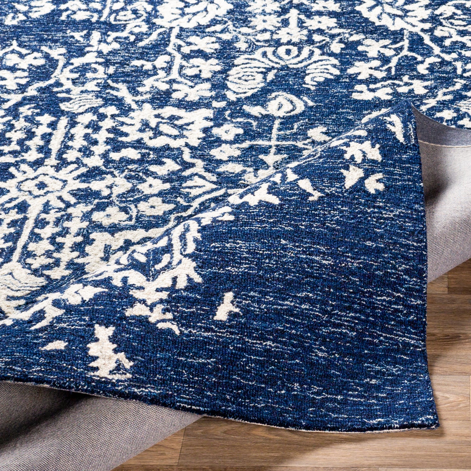 Livabliss Granada Vine Hand Tufted Rug