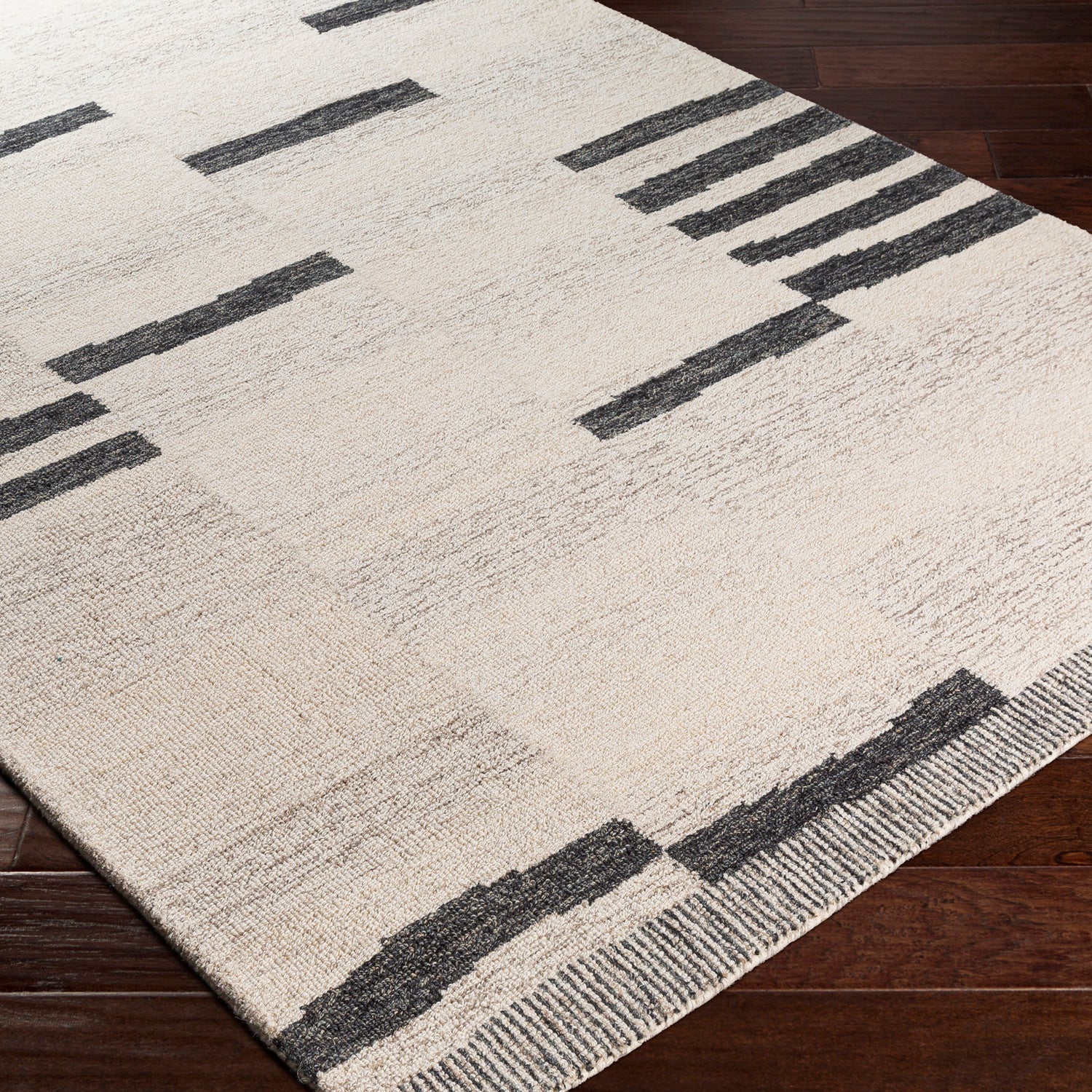 Livabliss Granada Lange Hand Tufted Rug
