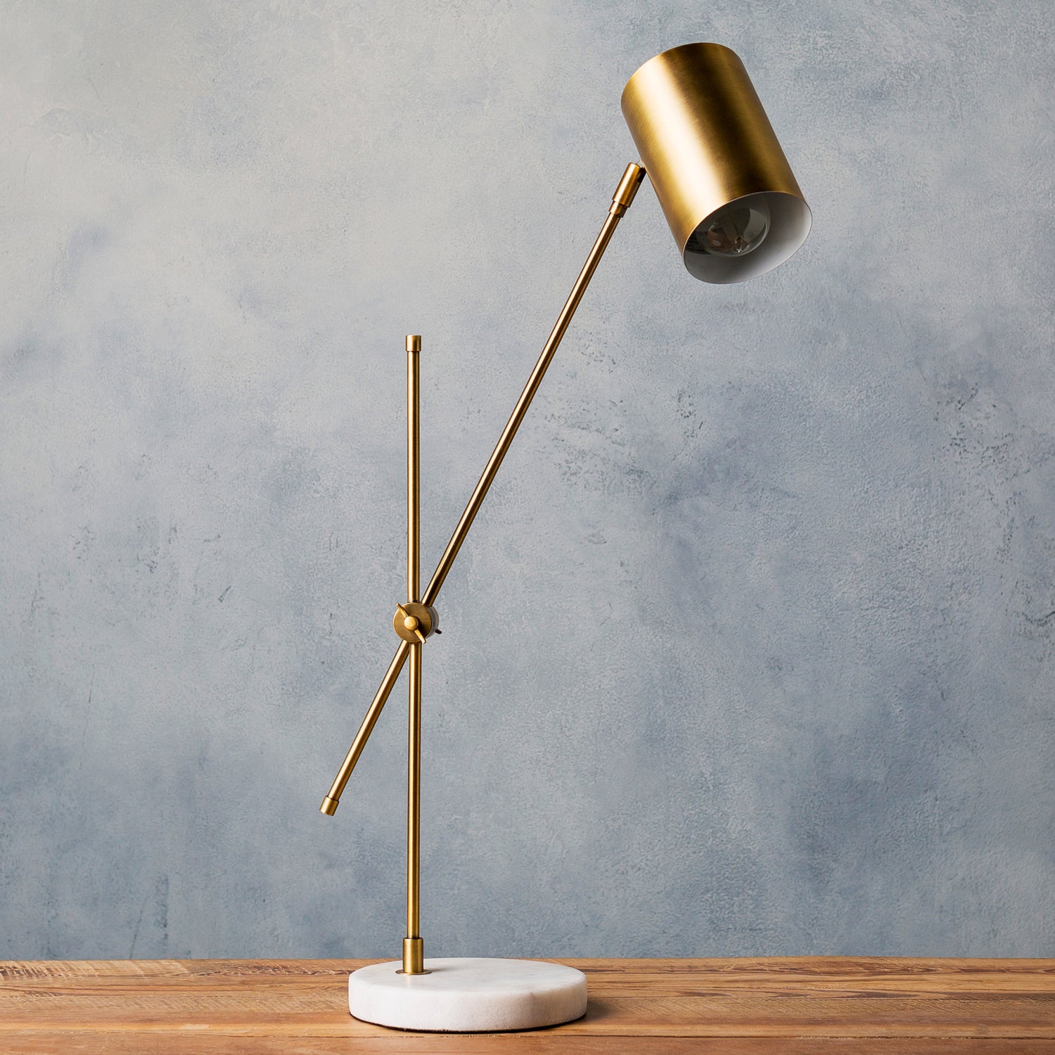 Vera Table Lamp