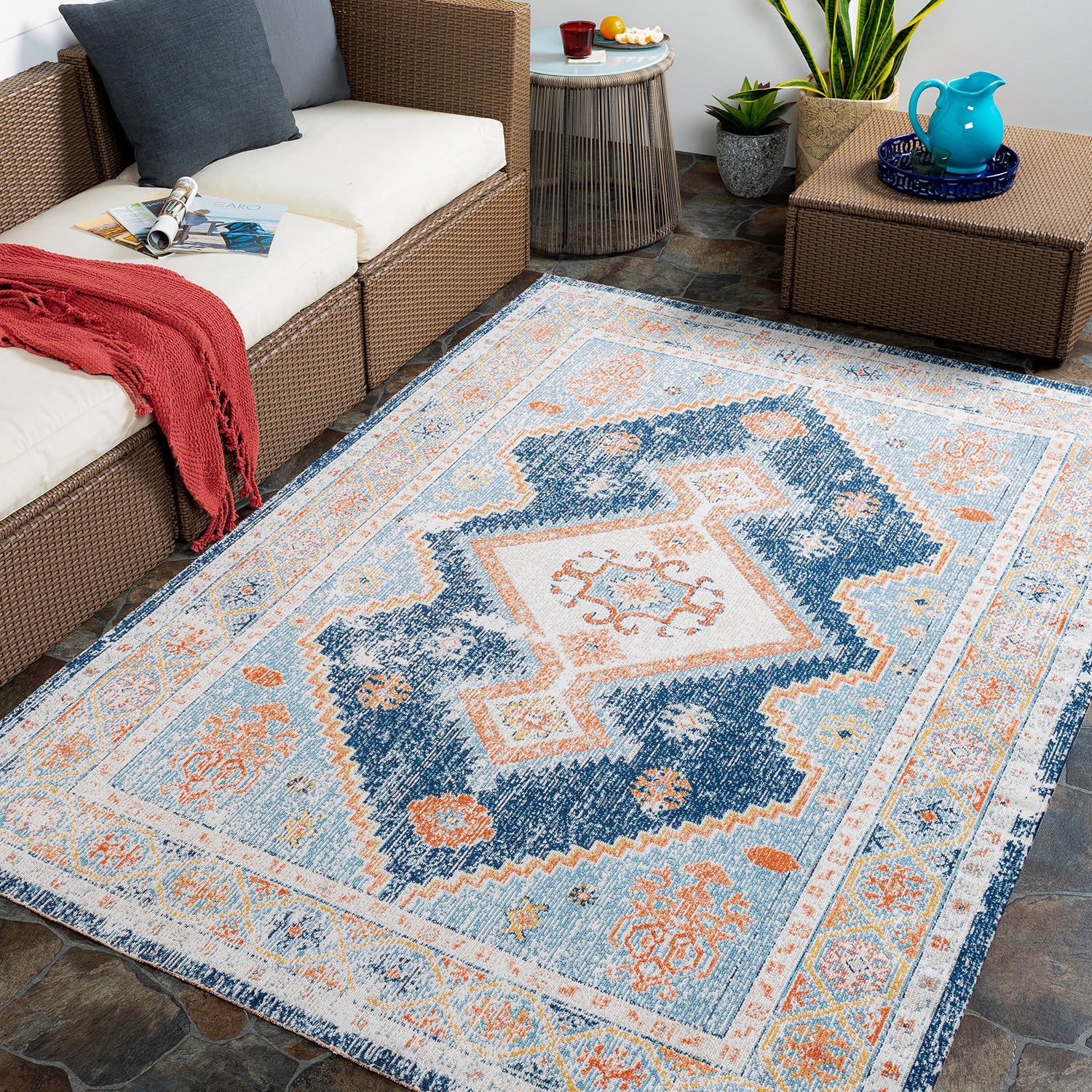 Livabliss Huntington Beach Dia Indoor/Outdoor Rug