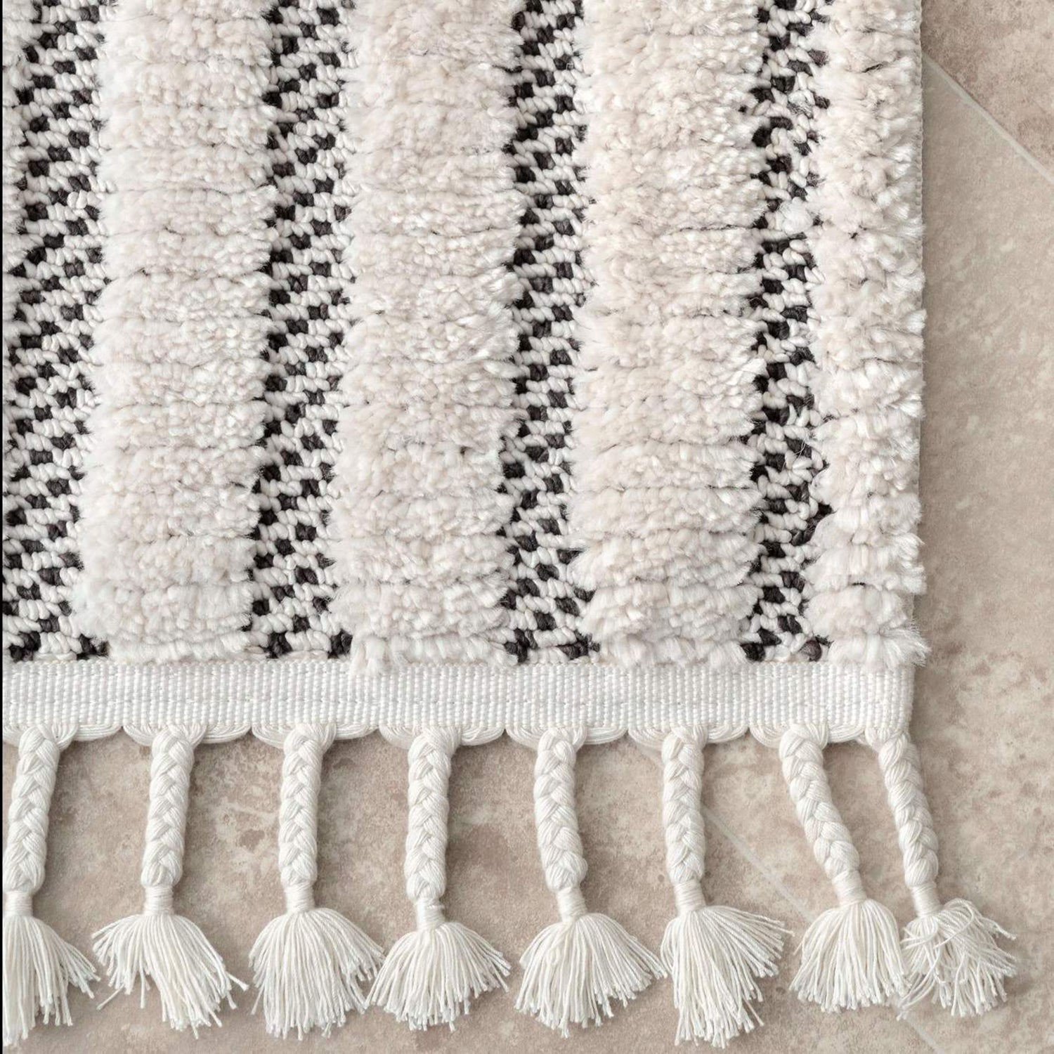 Antioch Machine Made Rug