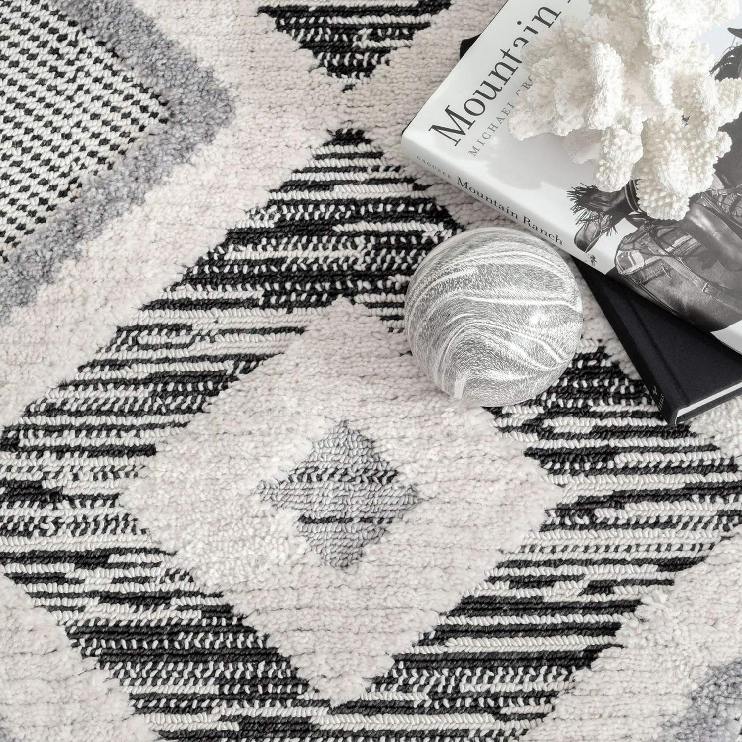 Antioch Machine Made Rug