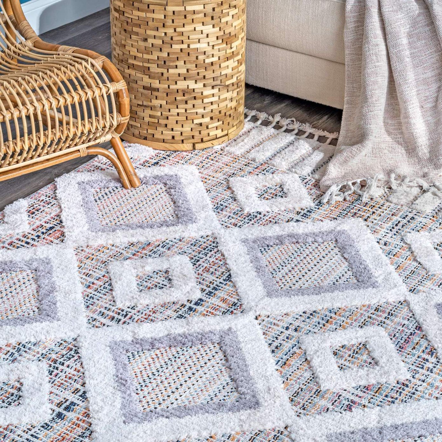 Antioch Machine Made Rug