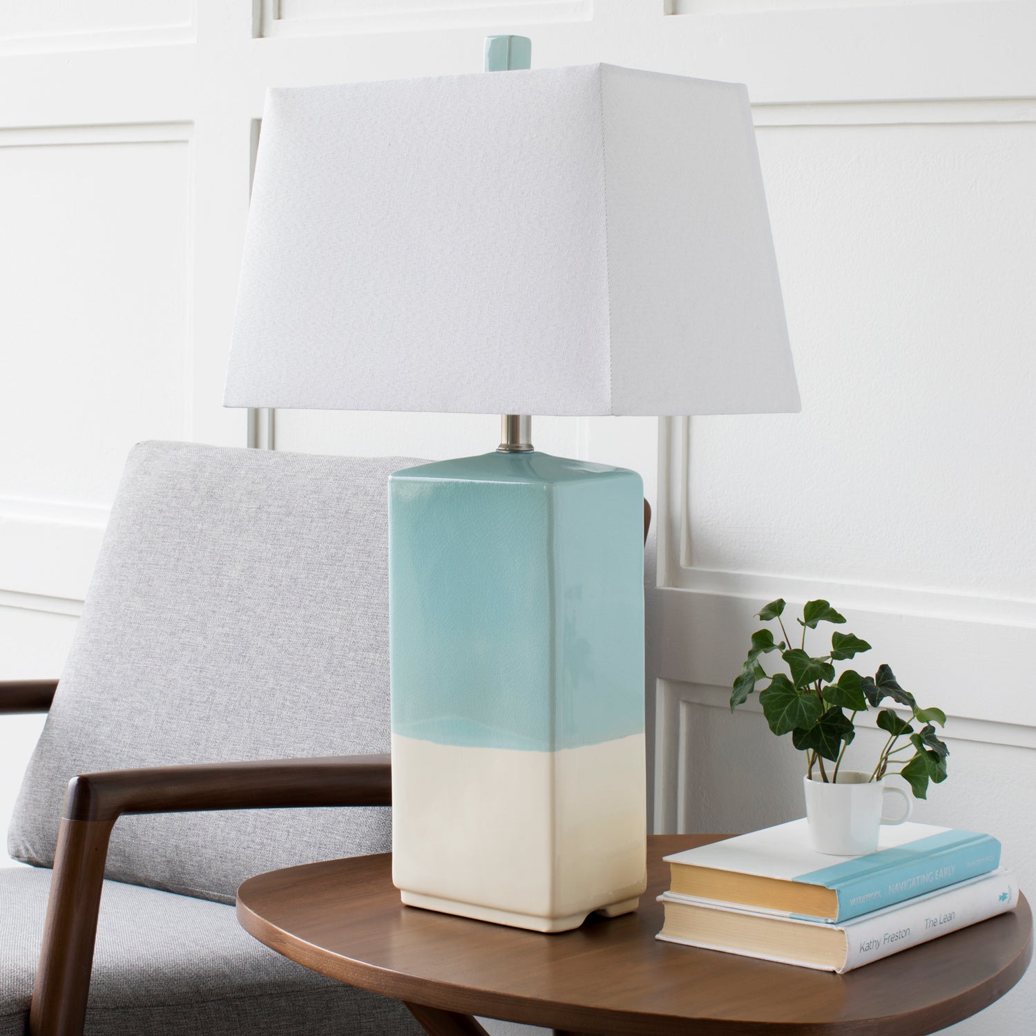 Edwin Table Lamp