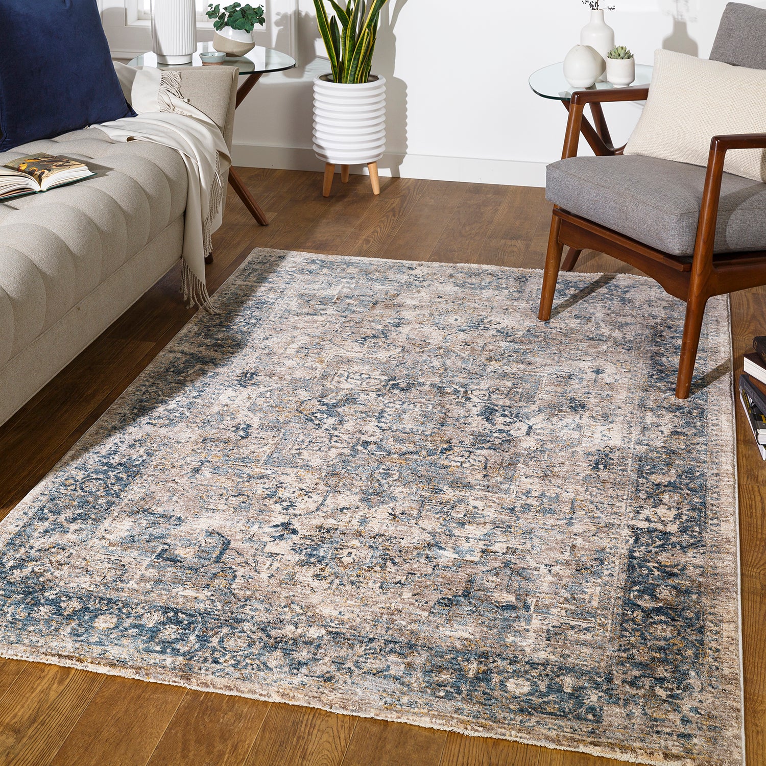 Livabliss Mirabel Serene Machine Woven Rug