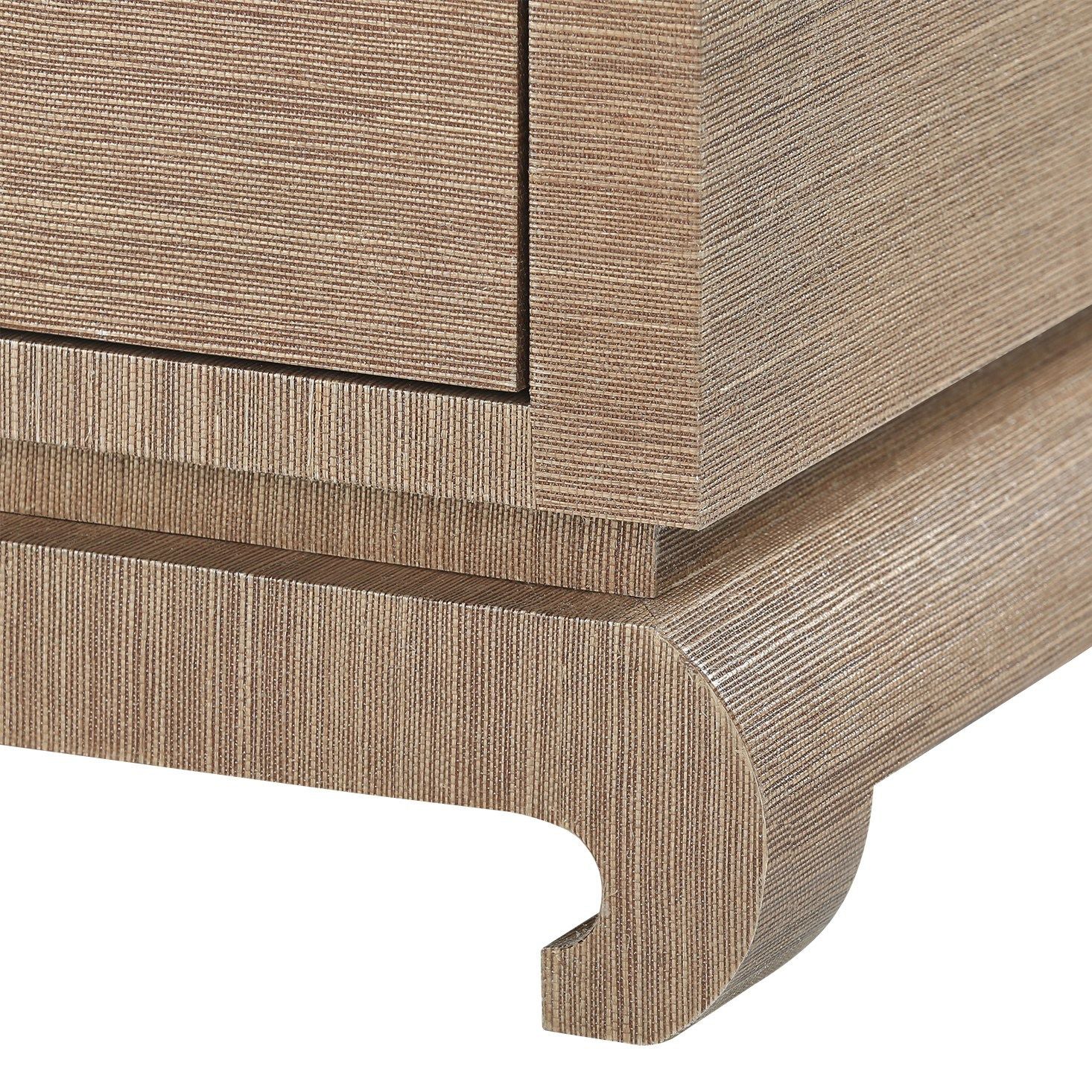 Villa and House Ming Extra Large 8 Drawer Dresser