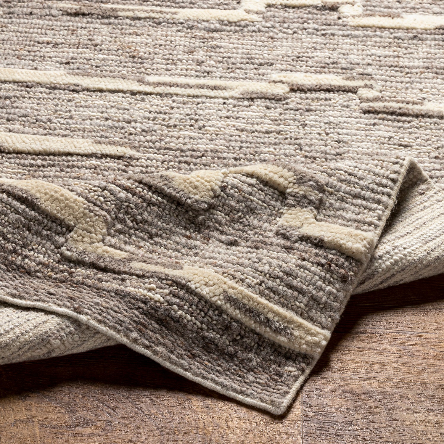 Surya Manisa Zane Hand Woven Rug