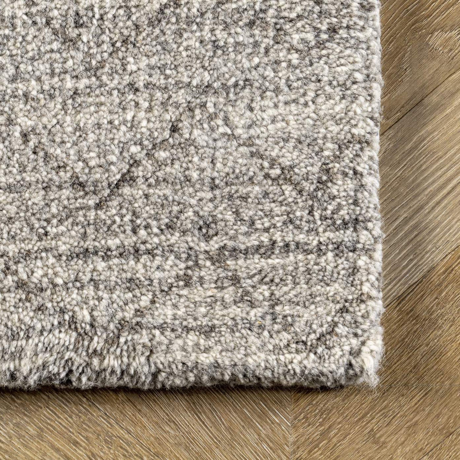 Salem Hand Knotted Rug