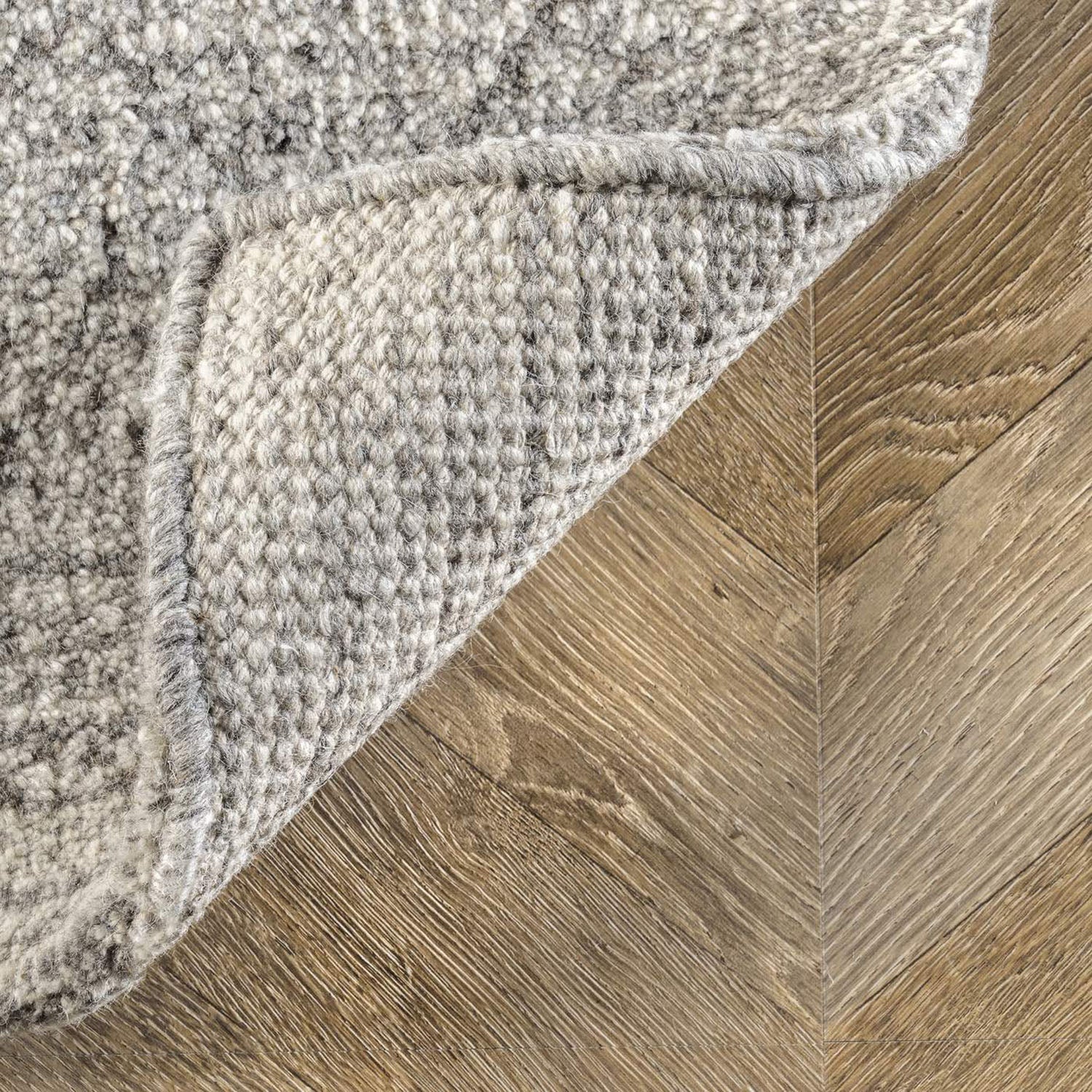 Salem Hand Knotted Rug