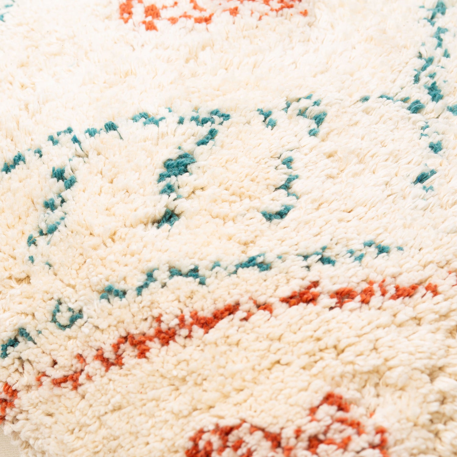 Malad Dia Shag Throw Pillow