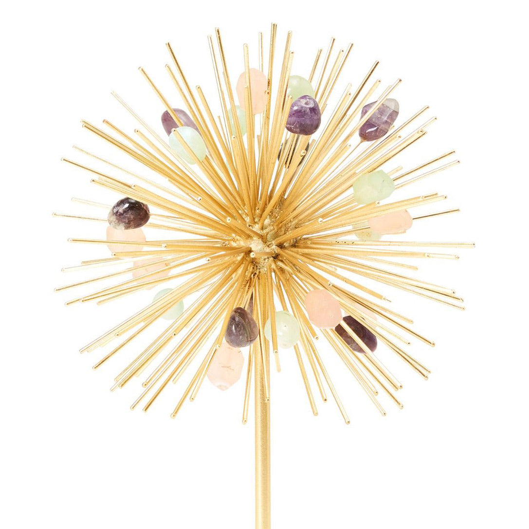 Villa and House Nova Statue