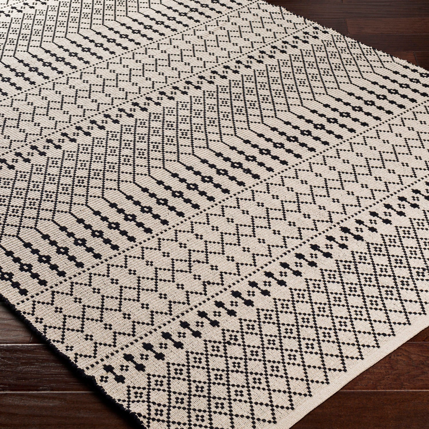 Surya Osasuna Hugh Hand Woven Rug