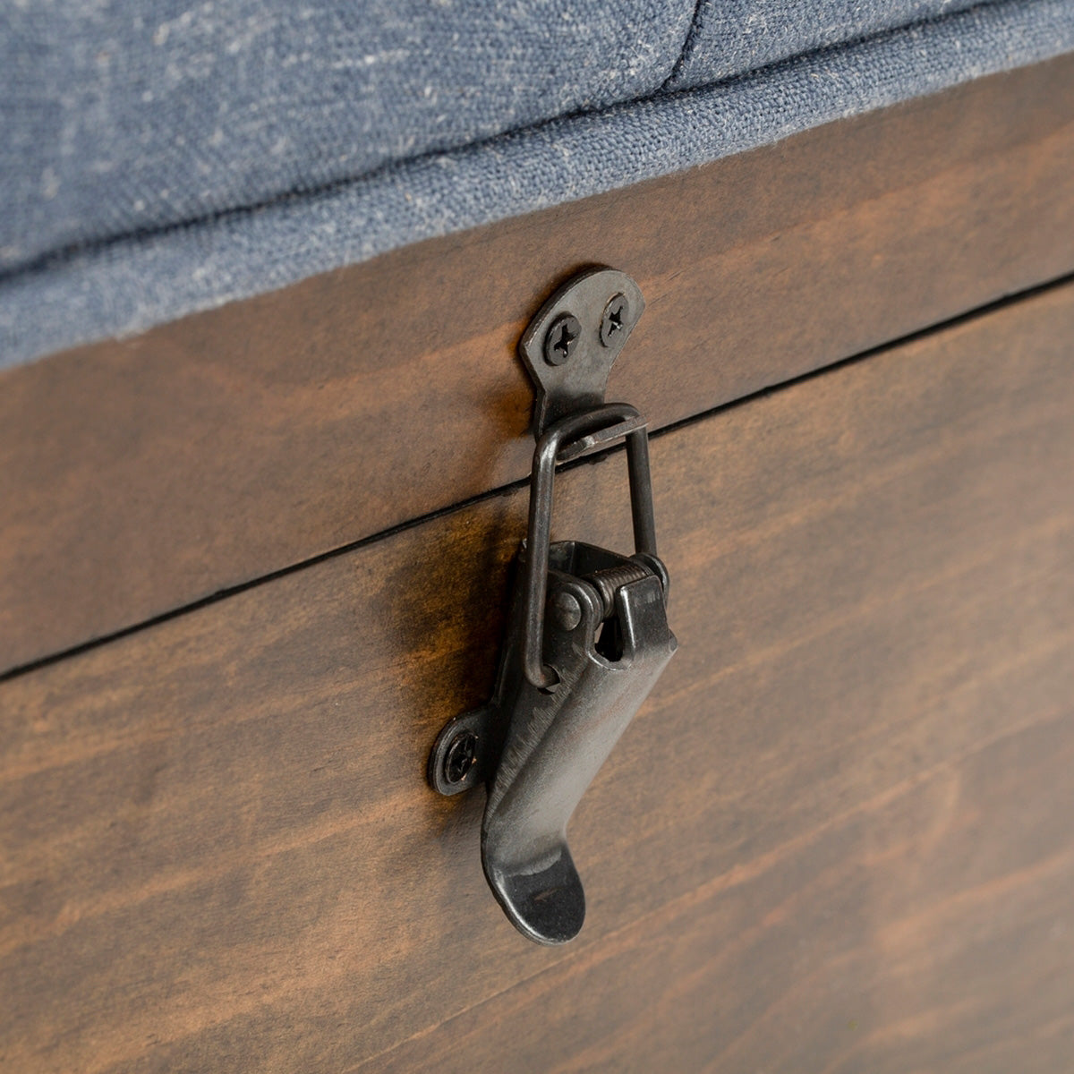 Jesse Cocktail Ottoman