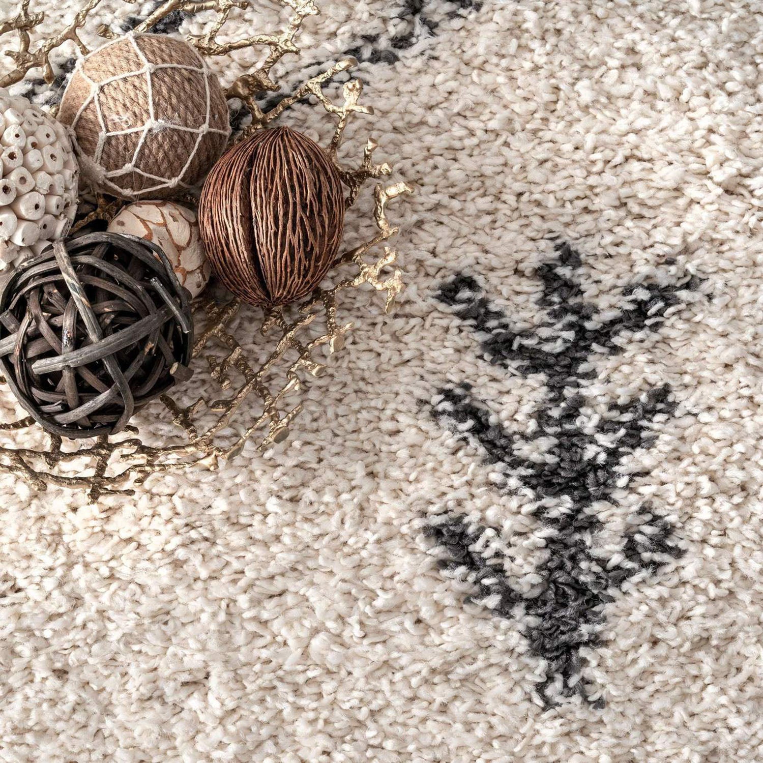 Bumpus Machine Made Rug