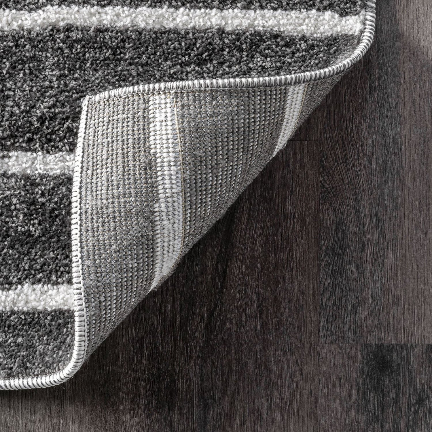 Knoll Machine Made Rug