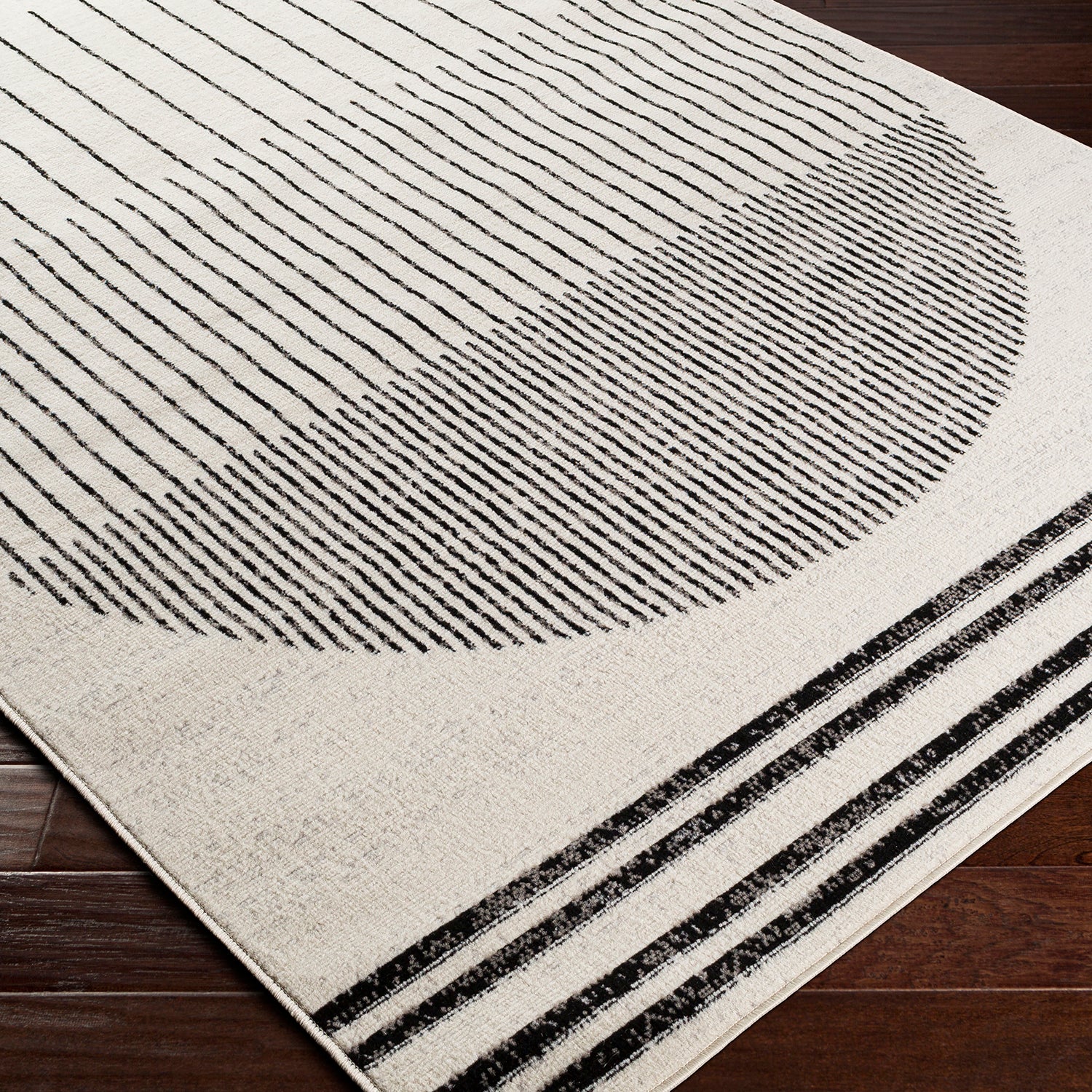 Livabliss Pisa Globe Machine Woven Rug