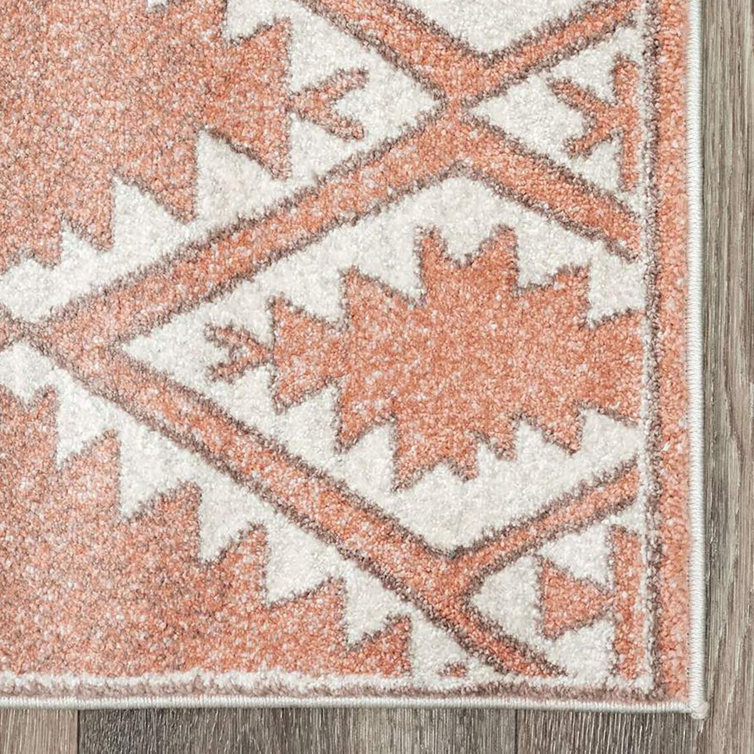 Leech Machine Made Rug