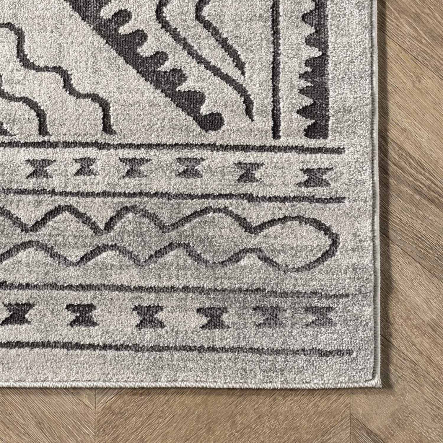 Oyster Machine Made Rug