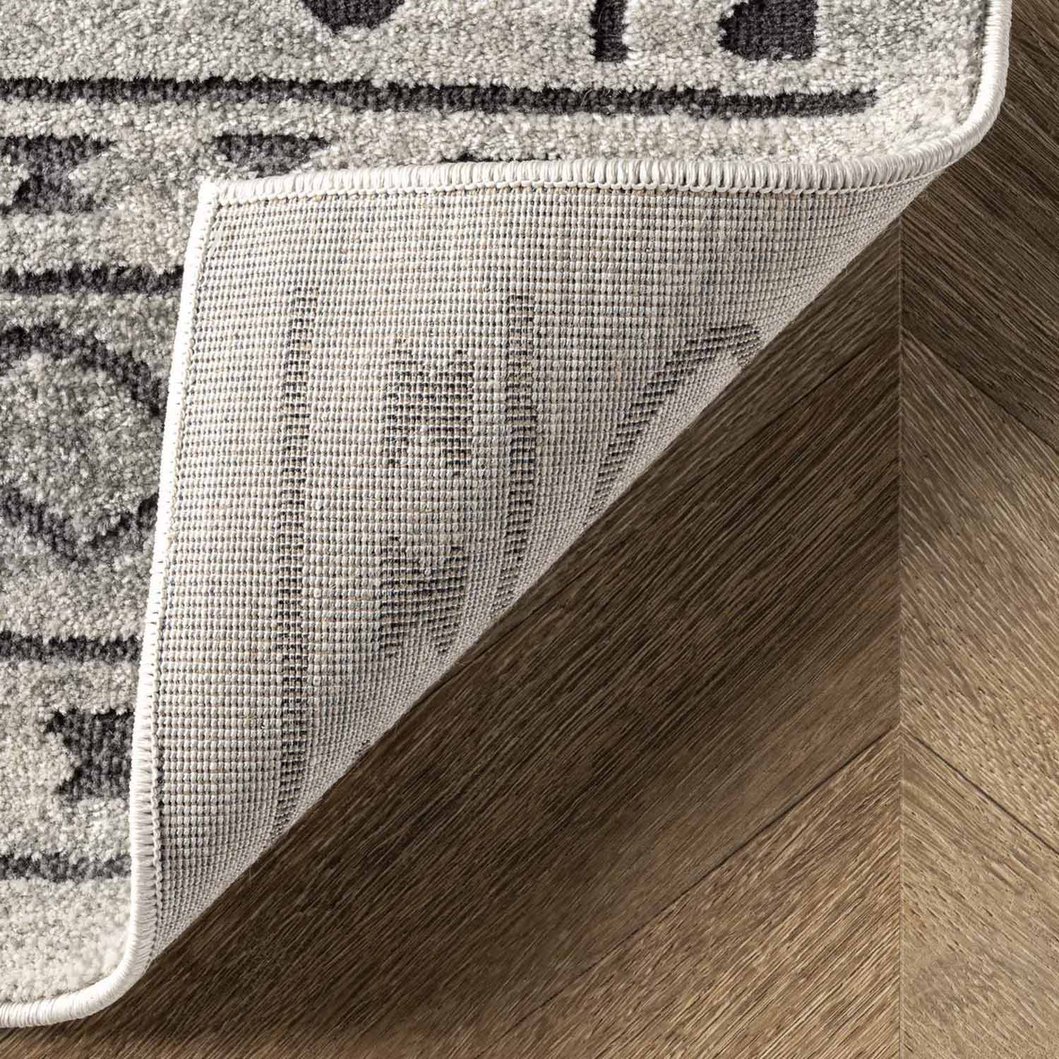 Oyster Machine Made Rug