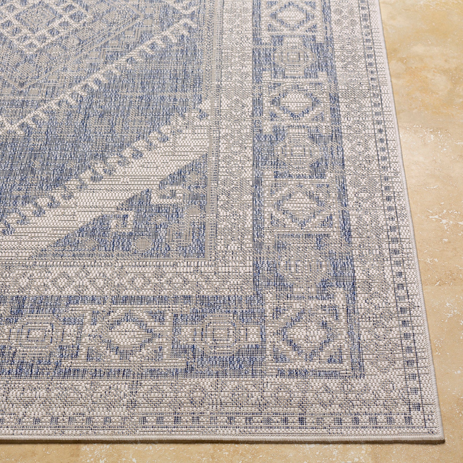 Livabliss Tuareg Wynter Indoor/Outdoor Rug