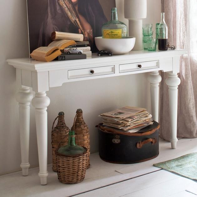 Hallow Homestead Accent Tables