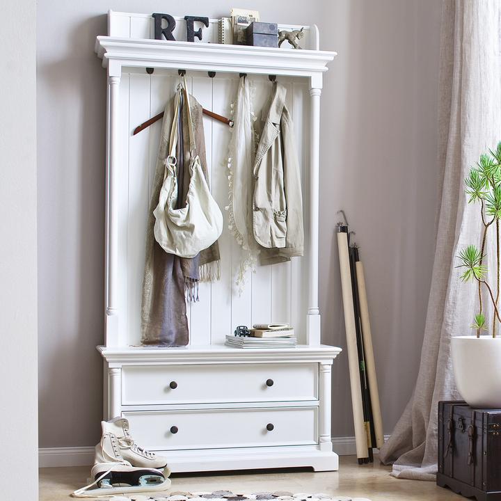 Hallow Homestead Coat Racks & Hall Trees